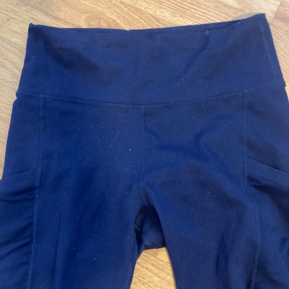 W's Fabletic Powerhold Workout Capri Pants - Picture 2 of 4